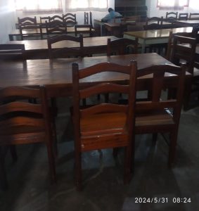 SALLE DE LECTURE 